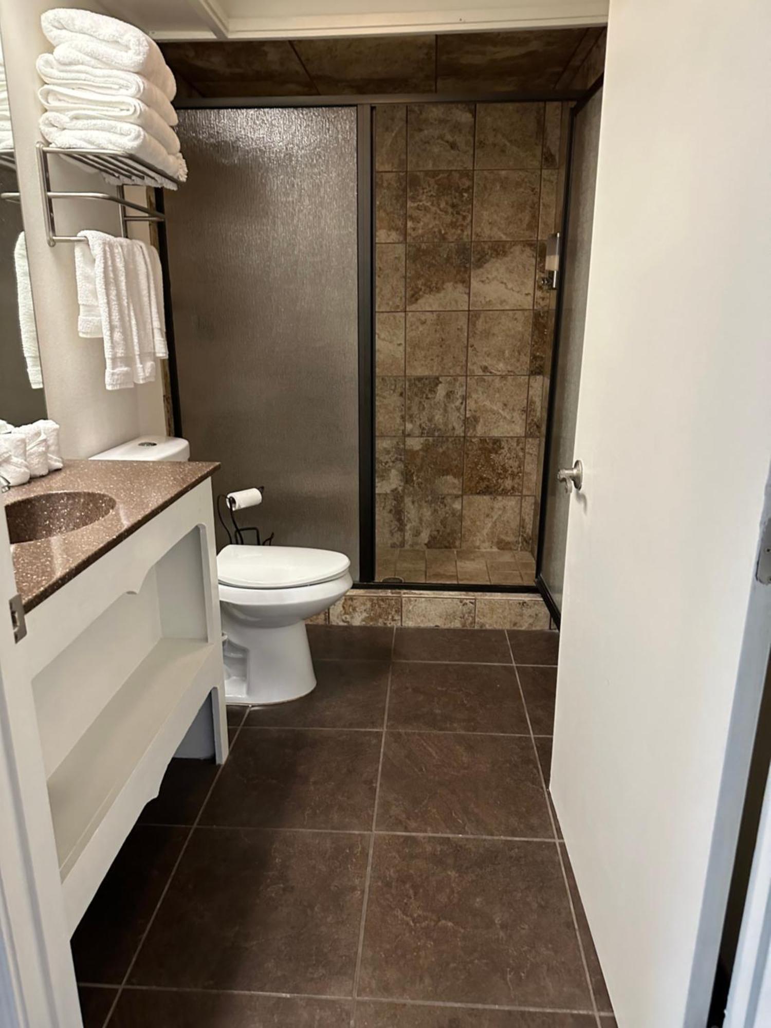 The Alcalde Hotel Gonzales Room photo